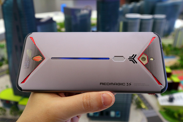 Nubia Red Magic 3S, uno dei 4 dispositivi nati grazie all'evoluzione mobile gaming.